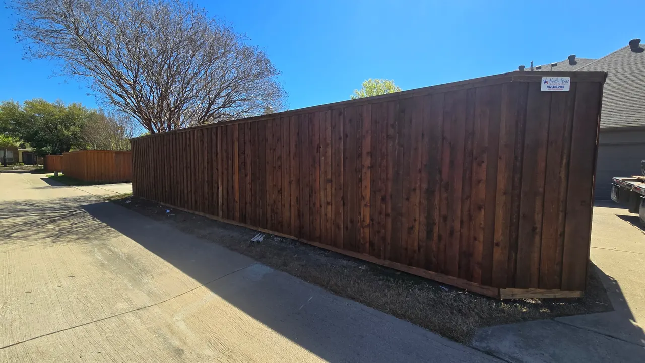Western red cedar fence board on board — Richardson